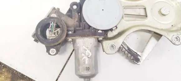 Toyota RAV 4 (XA30) Front door window regulator motor
