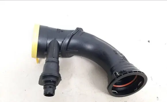 BMW M8 F91 F92 G14 G15 Turbo air intake inlet pipe/hose 7934484 13717934484