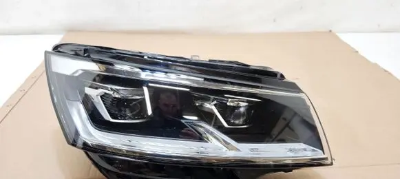 Volkswagen Multivan T6 Headlight/headlamp 7L1941036B