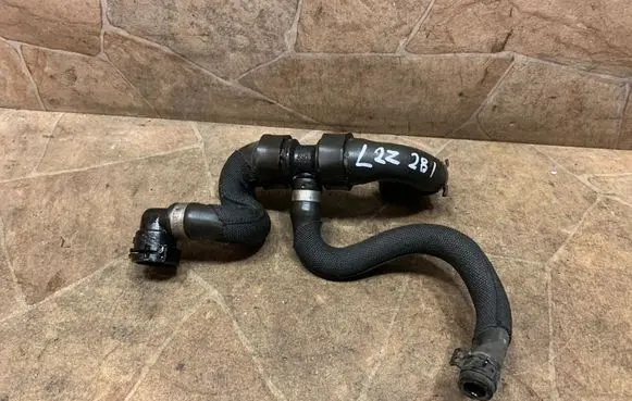 BMW 5 F10 F11 Engine coolant pipe/hose 8375796