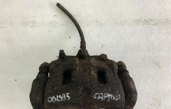 Chevrolet Captiva Front brake caliper