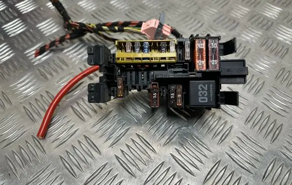 Mercedes-Benz C AMG W205 Fuse box set A2059067200