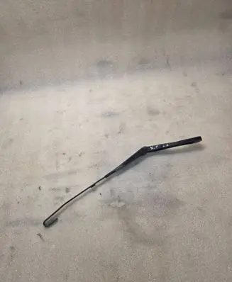 Audi A8 S8 D2 4D Front wiper blade arm 
