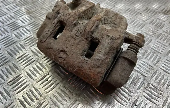 SsangYong Rexton Front brake caliper