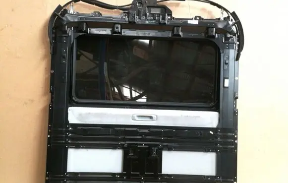 Hyundai Tucson JM Sunroof set 060117288