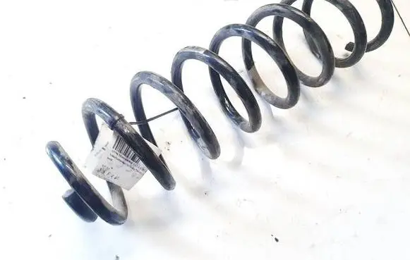 Mercedes-Benz E W211 Front coil spring