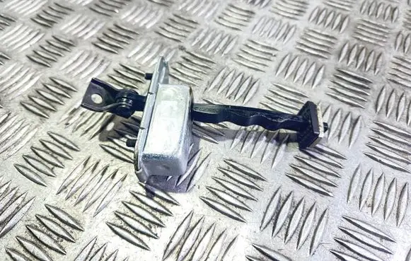 Hyundai i20 (GB IB) Front door check strap stopper 