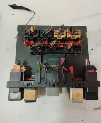 Volkswagen PASSAT B6 Comfort/convenience module 3C0937049H