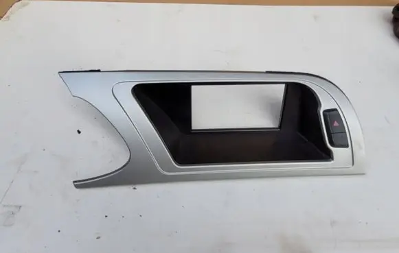 Audi A4 S4 B8 8K Radio/GPS head unit trim 8K1857186G