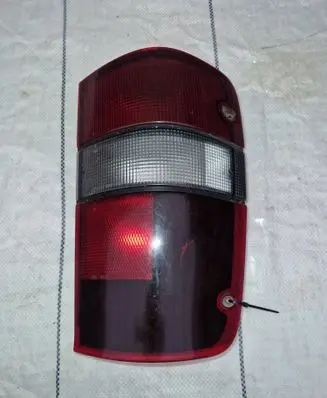Opel Monterey Rear/tail lights E134600