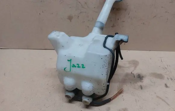 Honda Jazz Windshield washer fluid reservoir/tank 