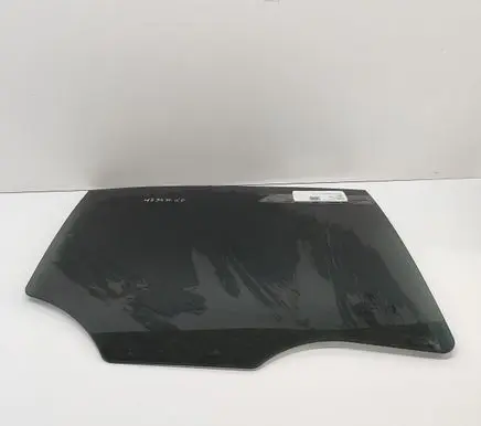 Alfa Romeo Giulia Rear door window glass 50557485