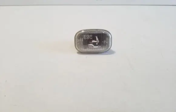 Lexus RX 330 - 350 - 400H Front fender indicator light