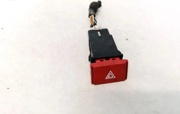 Hyundai Getz Hazard light switch