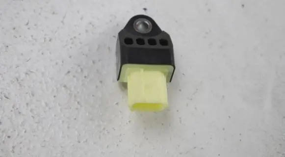 Toyota Auris E180 Airbag deployment crash/impact sensor 408APBTT4