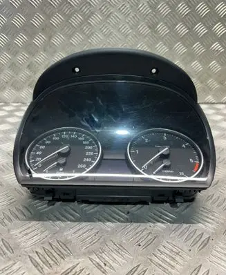 BMW 3 E90 E91 Speedometer (instrument cluster) 9220963