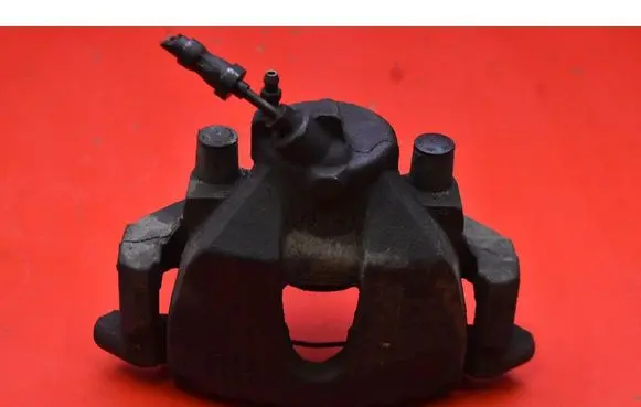 Ford Grand C-MAX Front brake caliper 