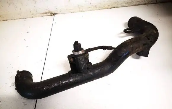 Audi A4 S4 B5 8D Intercooler hose/pipe 8d0145840m