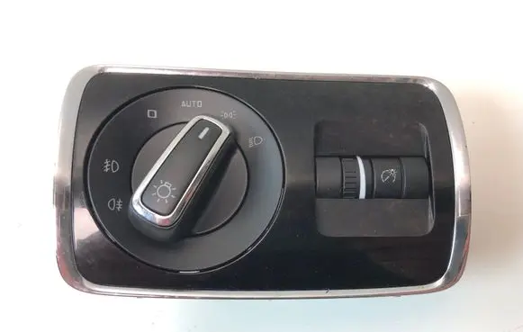 Skoda Superb B6 (3T) Light switch 3T0941431B
