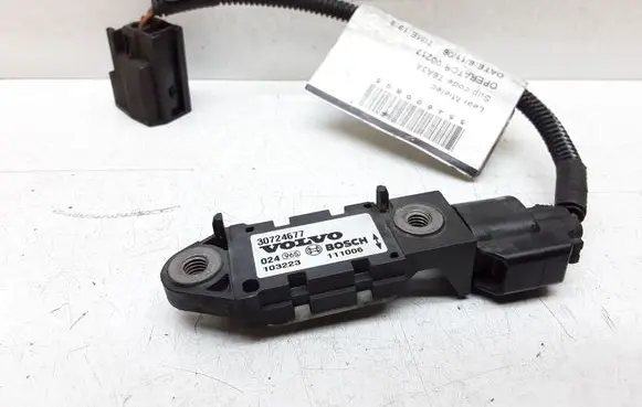 Volvo XC90 Airbag deployment crash/impact sensor 30724677