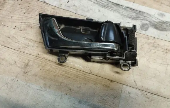 Subaru Outback Front door interior handle