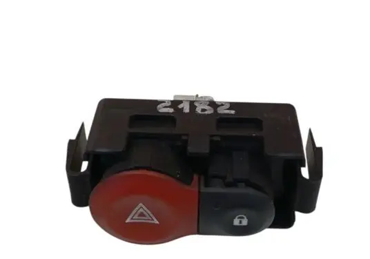 Renault Clio III Hazard light switch 8200214896