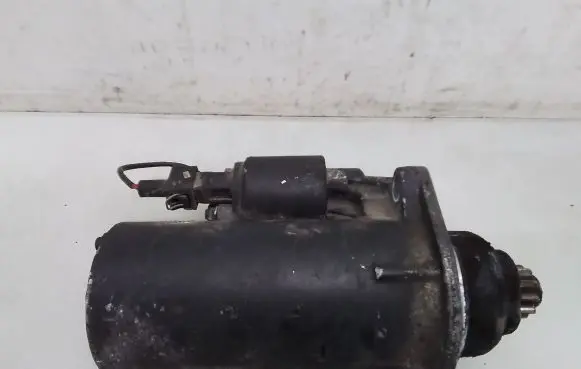 Volkswagen Sharan Starter motor 1005821744