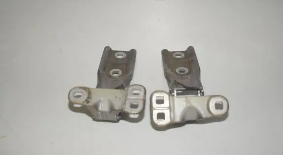 BMW 2 F45 Tailgate/trunk/boot hinge 7300809 7300810 7317769