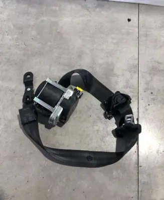 Volvo V40 Front seatbelt 31292066