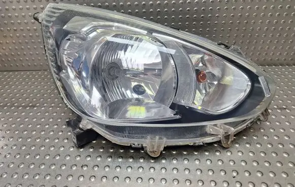 Mitsubishi Space Star Headlight/headlamp S27725529 W0563