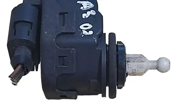 Audi A3 S3 8L Headlight level adjustment motor 8L0941295B