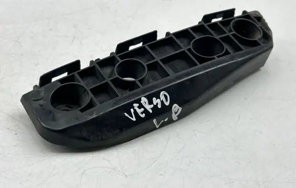 Toyota Verso Front bumper mounting bracket 525360F020
