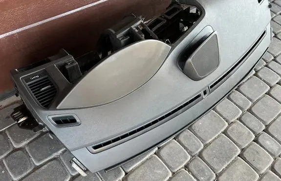 Volvo XC60 Dashboard
