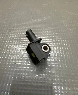 Volkswagen e-Golf Airbag deployment crash/impact sensor 5Q0959651B 6154 20970