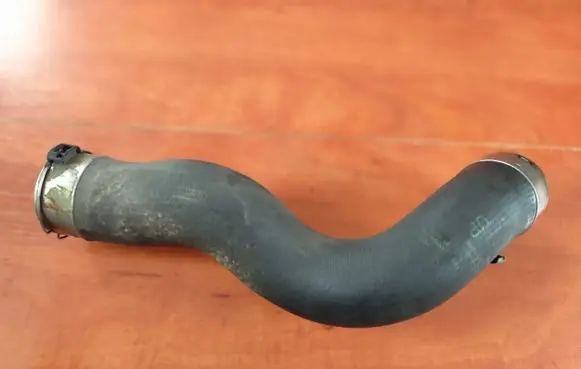 BMW 3 F30 F35 F31 Intercooler hose/pipe 7810617