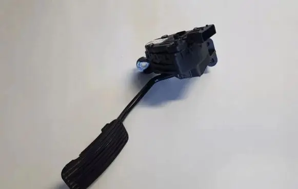 Saab 9-3 Ver2 Accelerator pedal position sensor 