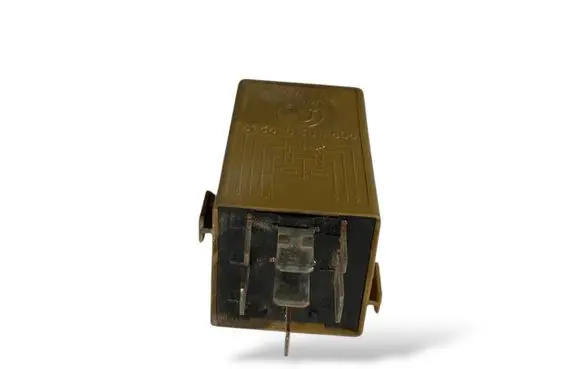 BMW 5 E39 Window wiper relay 8384505 61368384505