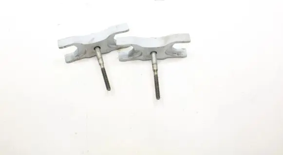 Audi A5 8T 8F Fuel Injector clamp holder