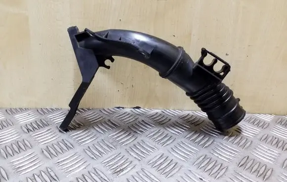 Ford Mondeo MK IV Intercooler hose/pipe AV6Q9351AD