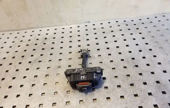 BMW 3 E90 E91 Front door check strap stopper 7060189