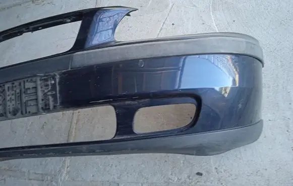 Volvo V70 Front bumper