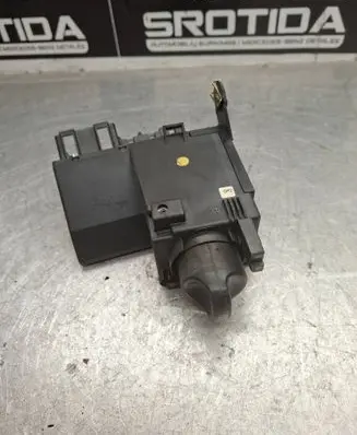 Mercedes-Benz E W210 Light switch 2105450104