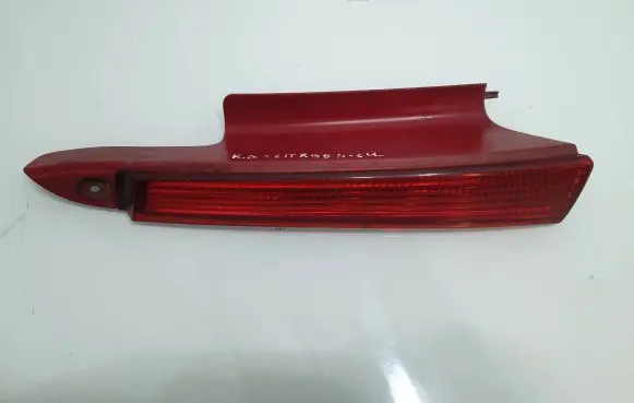 Rear tail light reflector