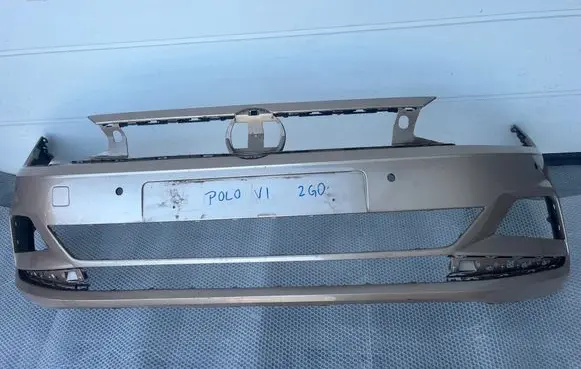 Volkswagen Polo VI Front bumper 801107836