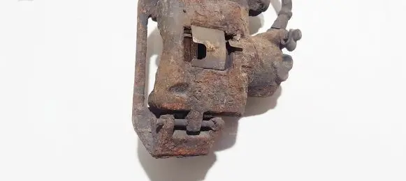 Fiat Punto (188) Front brake caliper