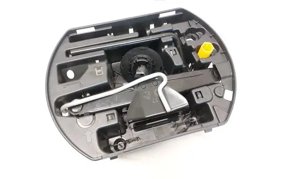 Opel Astra L Spare wheel mounting bracket 