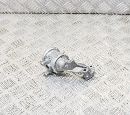 Audi Q5 SQ5 EGR valve 06E131102B