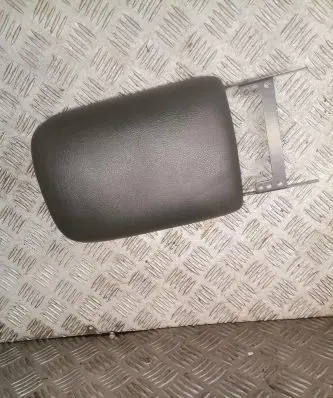 Nissan X-Trail T31 Armrest