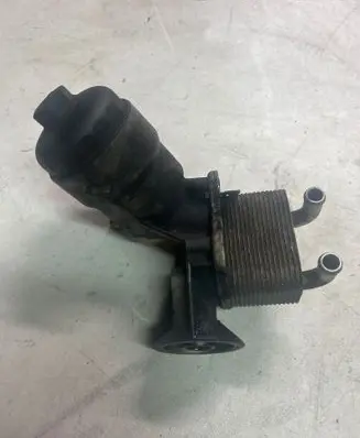 Opel Astra H Engine oil radiator 8972270080