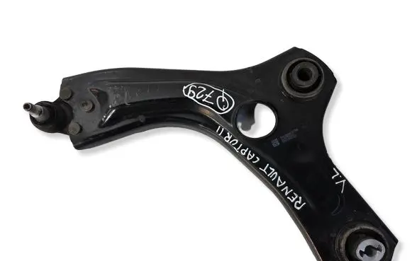Nissan Juke II F16 Front control arm 057733R